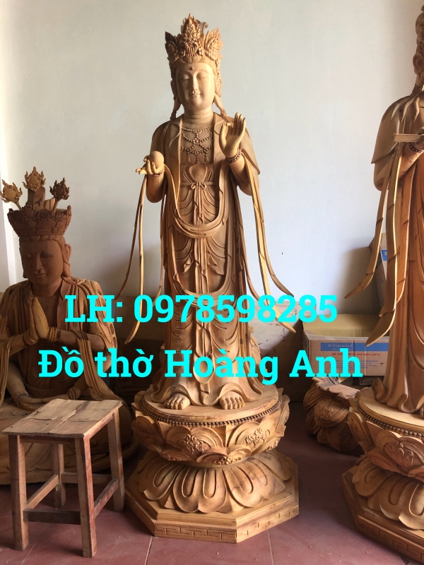 Tượng gỗ mít chạm khắc tinh xảo